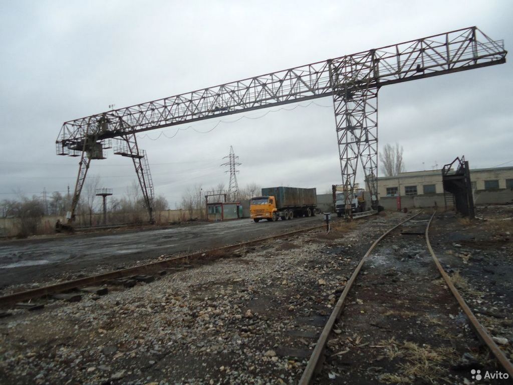 кран 405 подкрановые пути. кран козловой тупик. козловые краны балткран. козловой кран ккр110. кран козловой контейнерный кк-41к.